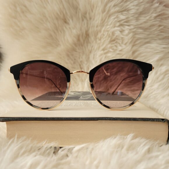 Warby Parker Faye Italian sunglasses - Picture 6 of 7